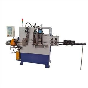 Macchina versatile per la produzione di maniglie per rulli di vernice